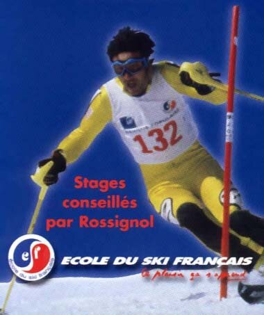 photo d'un skieur en slalom